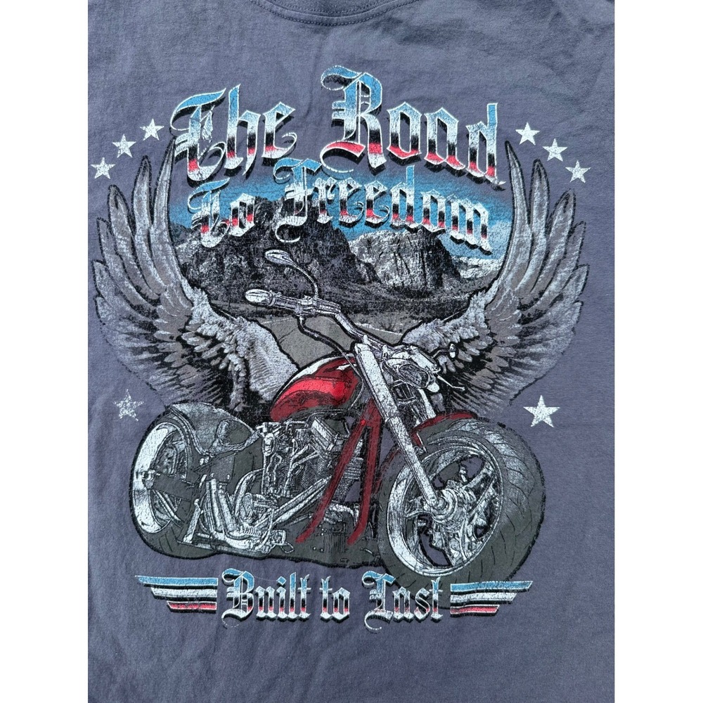 PATRIOTIC Mens Sleeveless TShirt Motorcycle Wings Road to Freedom GraphicPrint L